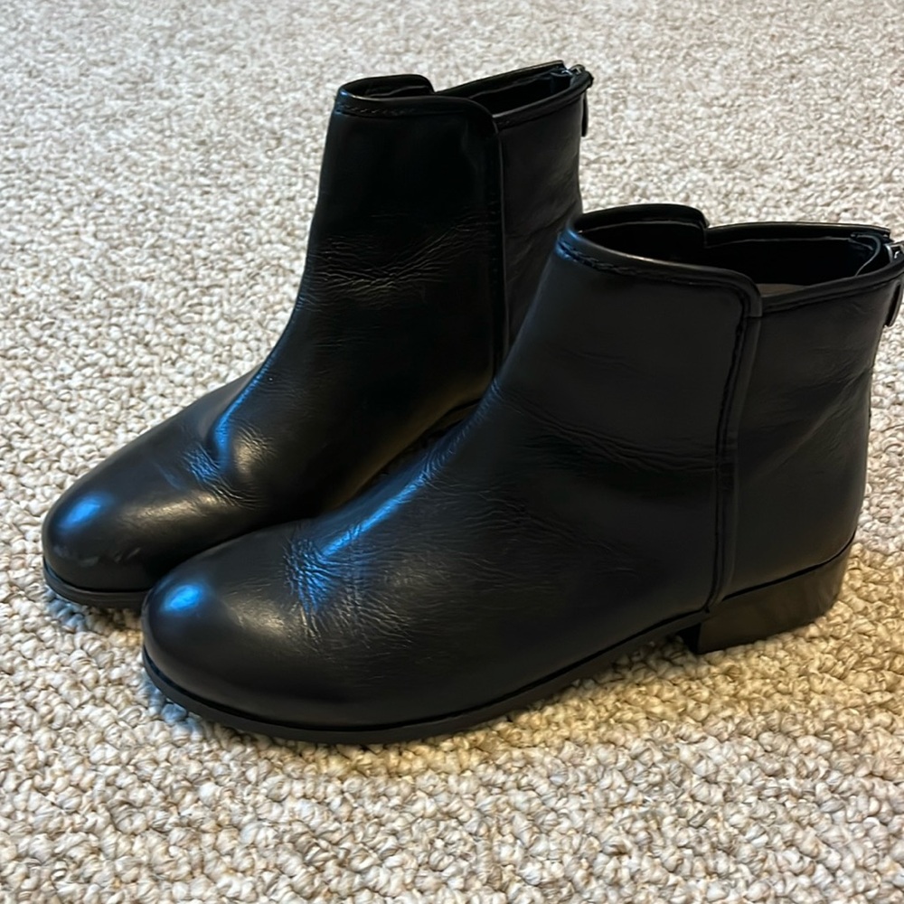 Trotters zip Back Chelsea Boots
